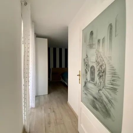 Lifehouse Appartement *